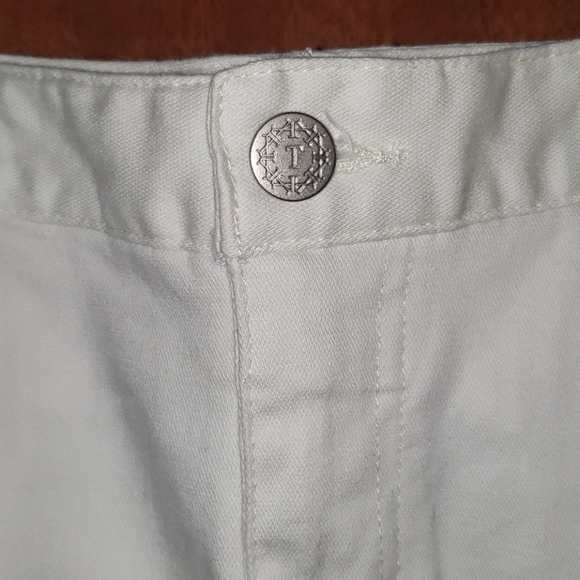 Worn once or twice. Awesome White Denim Skirt - Picture 2 of 7